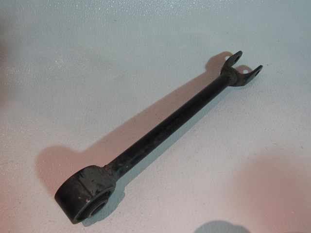 04 Infiniti G35 Coupe Rear RH Trailing Arm  R16532