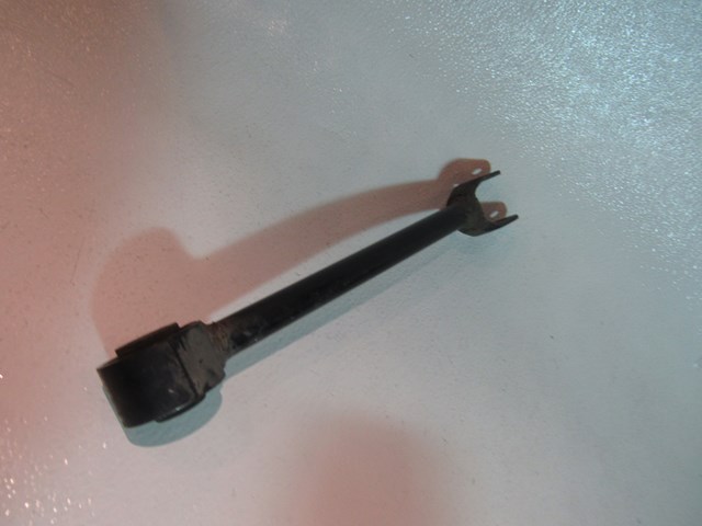 04 Infiniti G35 Coupe Rear RH Trailing Arm  R16532
