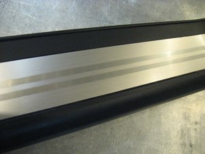 06 Infiniti G35 Sedan Rear LH Door Sill Plate 76899 AL500 R16604