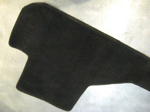 06 Infiniti G35 Sedan Rear Floor Mat Black  R16636
