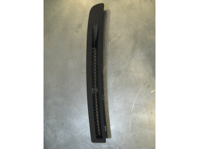 06 Infiniti G35 RH Passenger Upper Dash Vent 68742 AL612 R16653