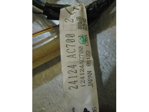 06 Infiniti G35 RH Front Door Wiring Harness 24124 AC700 R16666