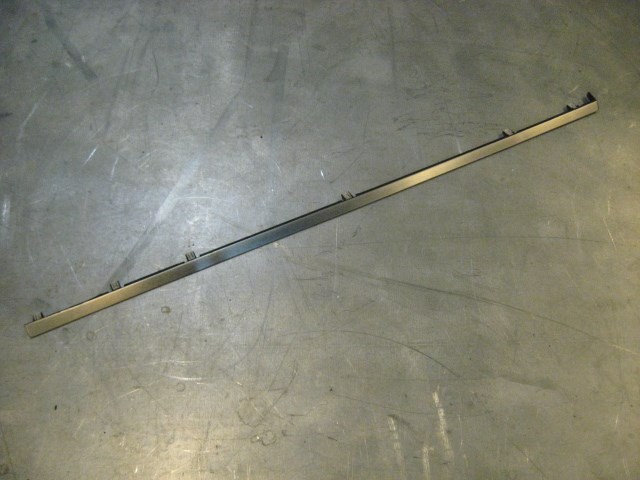 06 Infiniti G35 Sedan RH Dash Brushed Trim  R16693