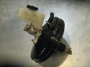 06 Infiniti G35 Brake Master and Brake Booster  R16755