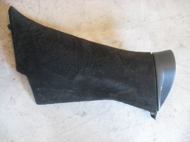 98 Porsche BOXSTER RH Quarter Panel Trim Carpet  R9079