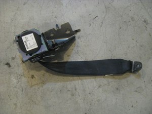 09 Mazda 3 Rear LH Seat Belt  R9126