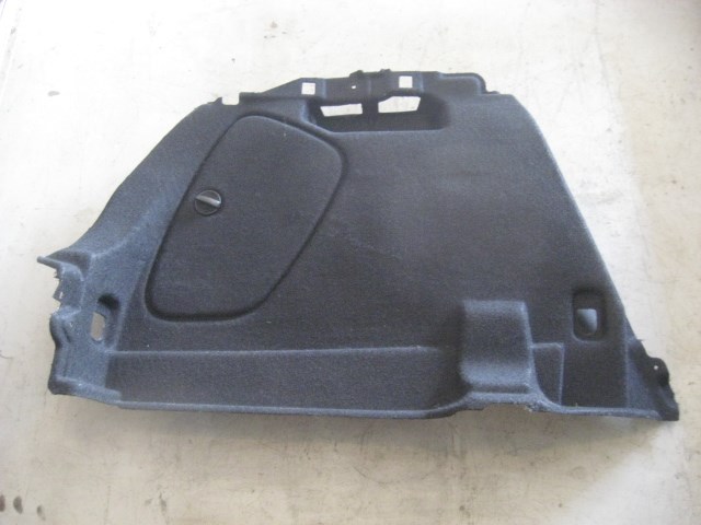 09 Mazda 3 LH Hatch Trim Carpet  R9149