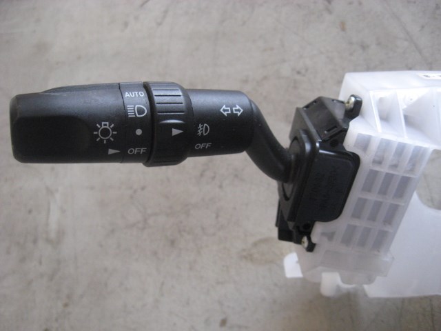 09 Mazda 3 Column Switch  R9178