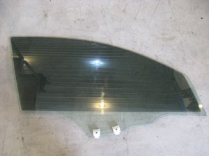 09 Mazda 3 Front RH Passenger Door Glass  R9189