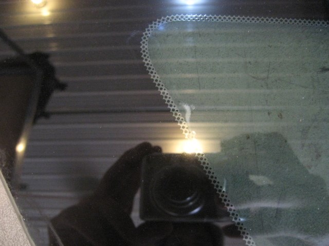 09 Mazda 3 Rear LH Driver Quarter Glass  R9194