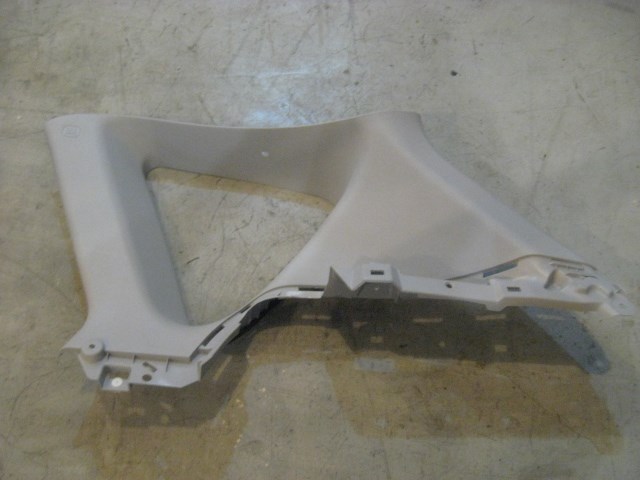 09 Mazda 3 RH Passenger CD Hatch Trim  R9267