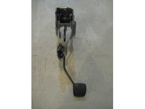 04 Nissan 350Z Brake Pedal  R9441