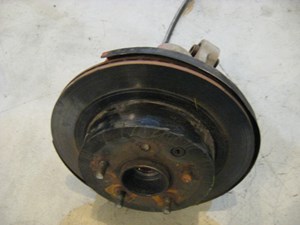 04 Nissan 350Z Rear LH Spindle Assembly.  R9627