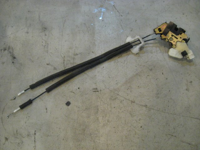 03 Nissan 350Z RH Passenger Door Lock Actuator  R9689