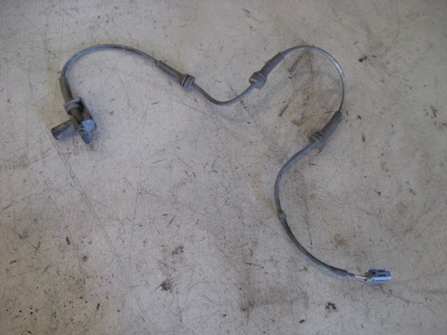 03 Nissan 350Z Front LH ABS Sensor  R9729