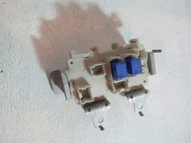 03 Nissan 350Z Interior Fuse Box AM600  R9736