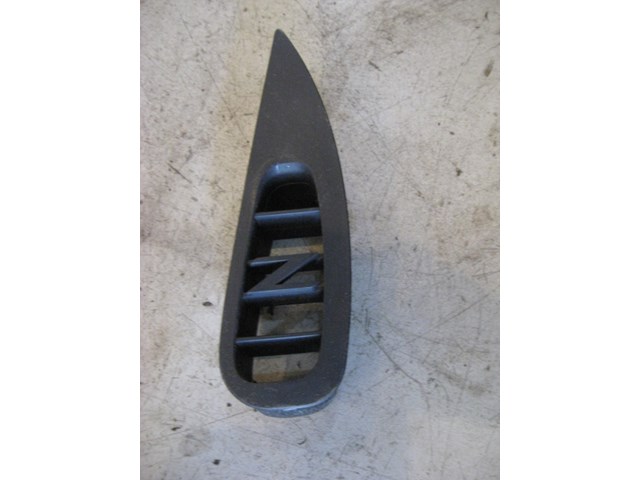 03 Nissan 350Z LH Dash Vent  R9738