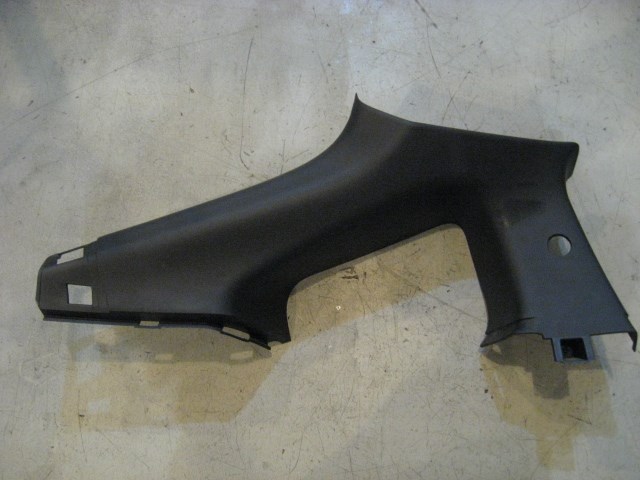 03 Nissan 350Z LH Driver BC Pillar Trim  R9815
