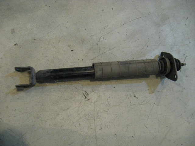 2003 Nissan 350Z Rear RH Strut Shock Absorber OEM R9827