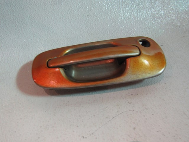 02 Subaru IMPREZA Front RH Door Handle  R9874