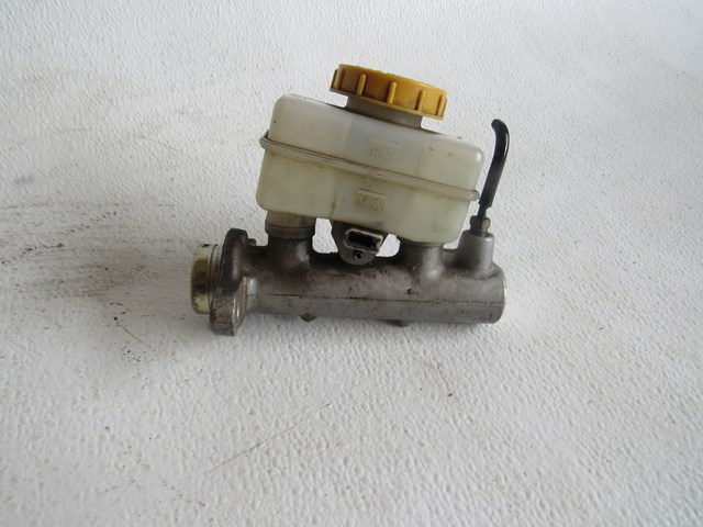02 03 Subaru IMPREZA WRX Brake Master Cylinder  R9878