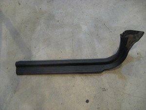 02 Subaru IMPREZA RH Passenger Door Sill Plate  R9911