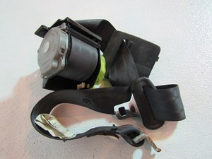 02 Subaru IMPREZA Rear LH Driver Seat Belt  R9936