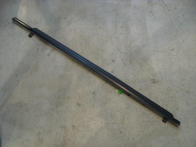 02 Subaru IMPREZA Rear RH Door Window Seal  R10003