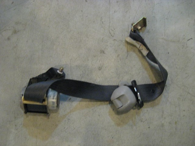 02 Subaru IMPREZA Rear RH Passenger Seat Belt  R10005