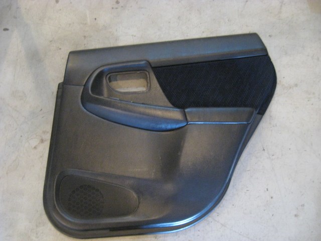 02 Subaru IMPREZA Rear RH Passenger Door Panel  R10016