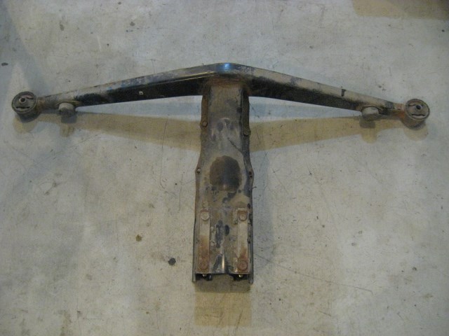 02 Subaru IMPREZA Rear Sub Frame Differential Cradle  R10030