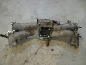02 Subaru IMPREZA Intake Manifold  R10059