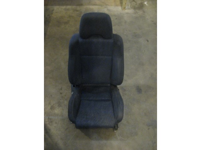 02 Subaru IMPREZA Front RH Passenger Seat  R10062