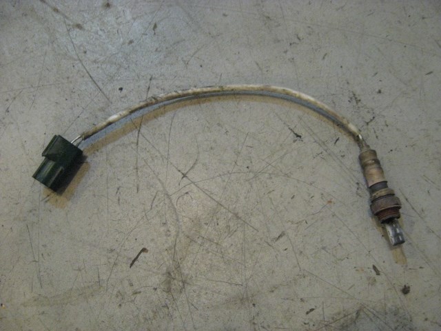 02 Subaru IMPREZA WRX LH Cat O2 Sensor  R10073