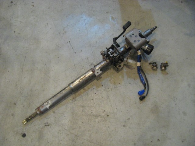 02 Subaru IMPREZA Steering Column  R10077