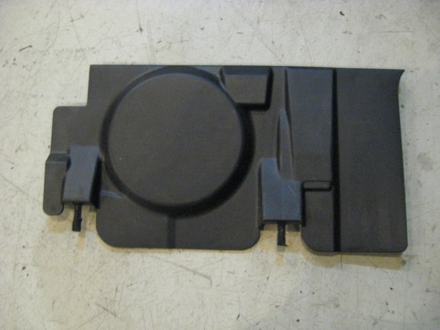 05 Infiniti G35 RH Passenger Lower Dash Trim  R10130