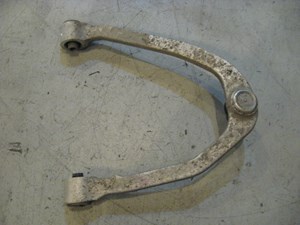 05 Infiniti G35 Front RH Upper Control Arm  R10142