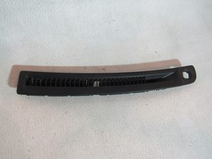 05 Infiniti G35 Coupe LH Driver Upper Dash Vent  R10207