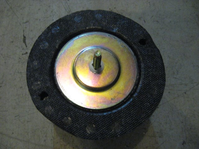 05 Infiniti G35 Coupe Spare Tire Bolt Anchor / Foam OEM  R10242