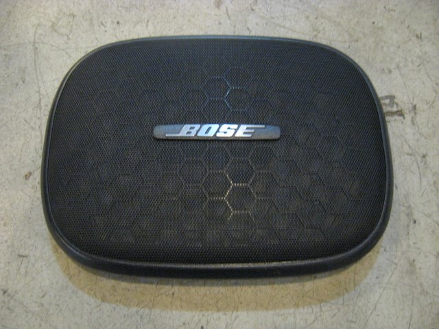 05 Infiniti G35 Rear Speaker Cover  R10268