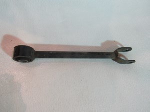 03 04 05 06 07  Infiniti G35 Coupe Rear LH RH Lower Control Trailing Arm  R10290