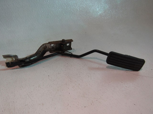 98 Subaru IMPREZA Gas Pedal  R10360