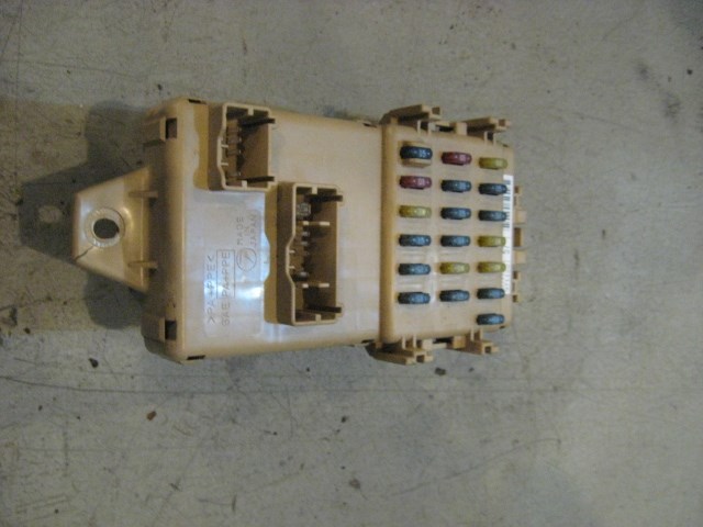 98 Subaru IMPREZA Interior Fuse Box  R10362