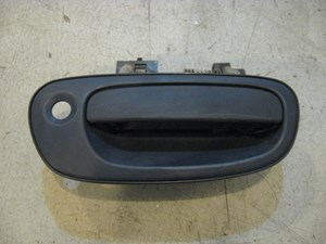 98 Subaru IMPREZA Front RH Exterior Door Handle  R10386