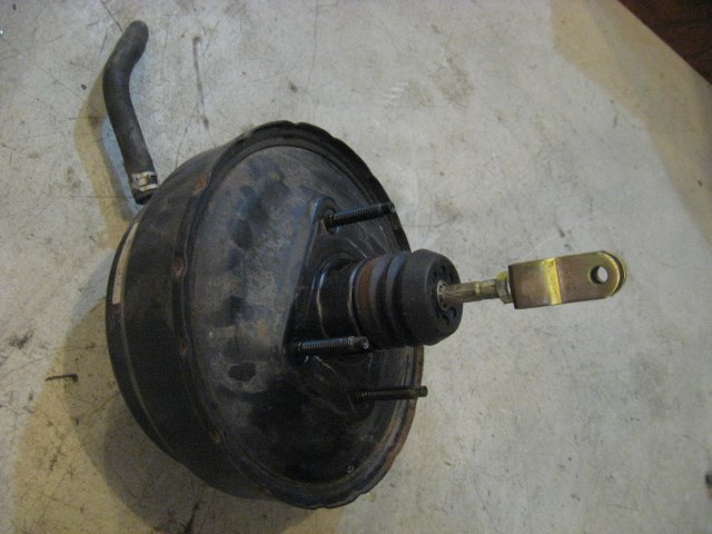 98 Subaru IMPREZA Power Brake Booster 852-06212 7Y20 R10388