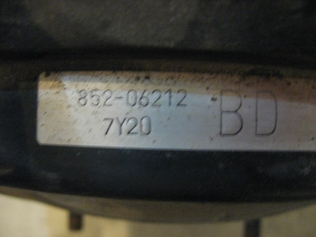 98 Subaru IMPREZA Power Brake Booster 852-06212 7Y20 R10388