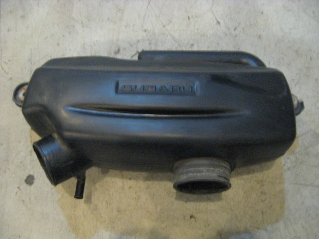 98 Subaru IMPREZA Air Intake Resonator Tube.  R10401