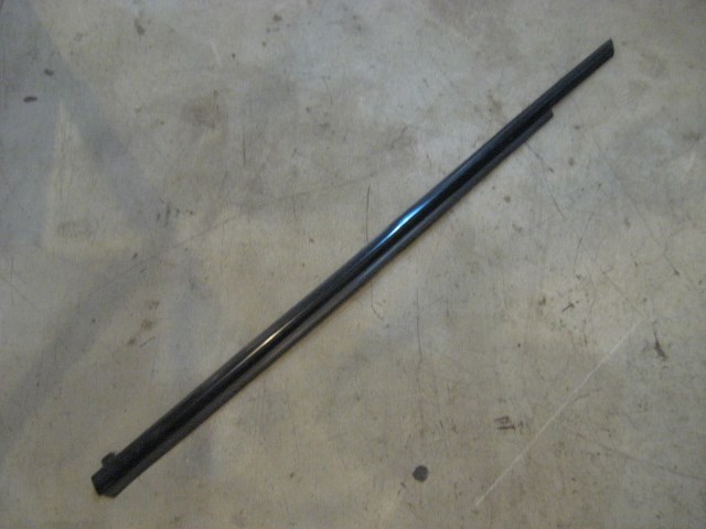 98 Subaru IMPREZA Front LH Window Seal  R10422