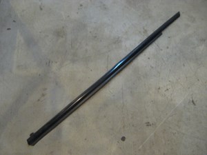 98 Subaru IMPREZA Front LH Window Seal  R10422