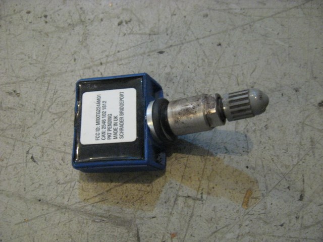 03 Nissan 350Z TPMS Tire Pressure Sensor 40700 CD001 R10455